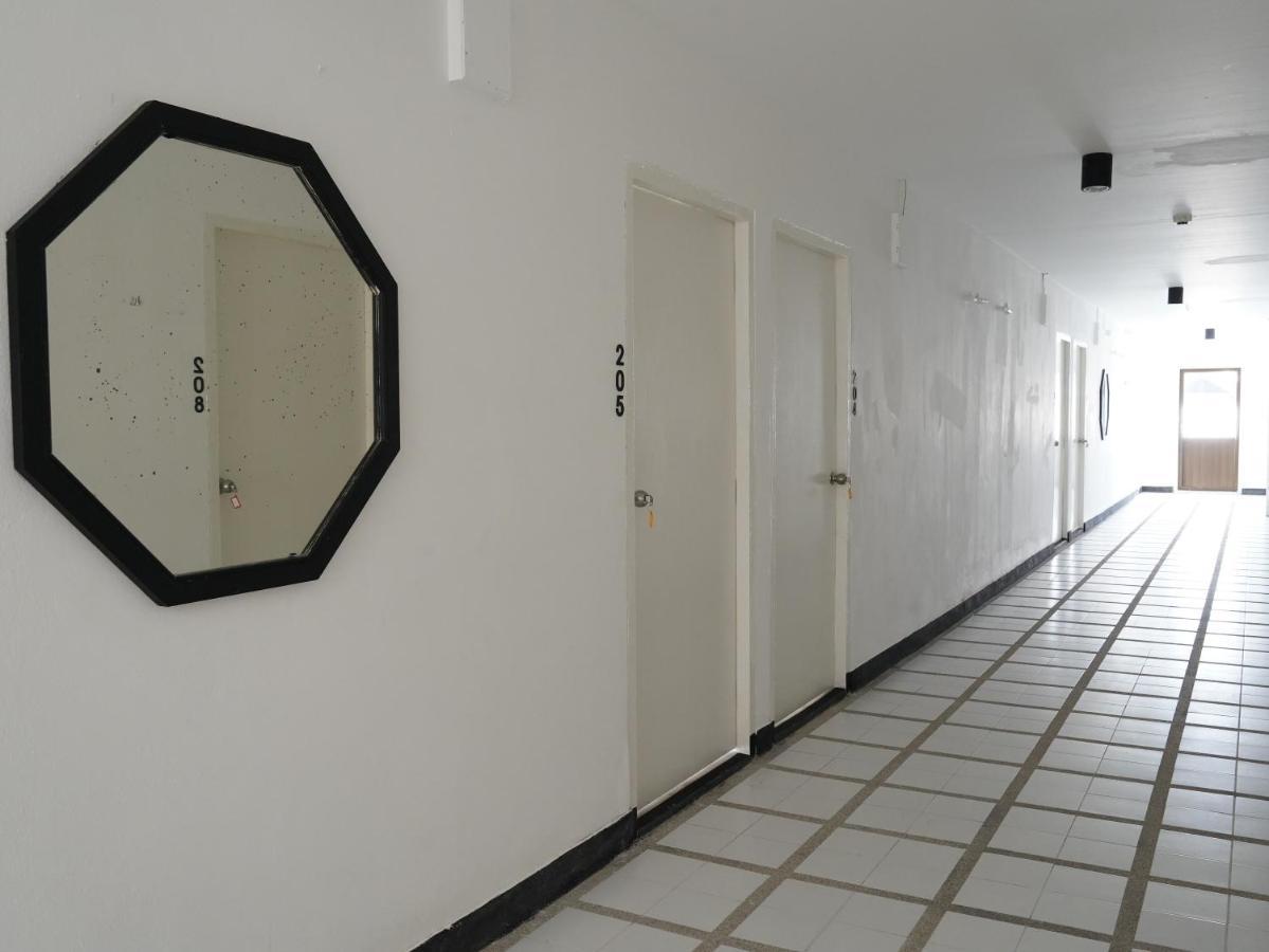 Roomquest It Square Don Mueang Airport Bangkok Exterior photo