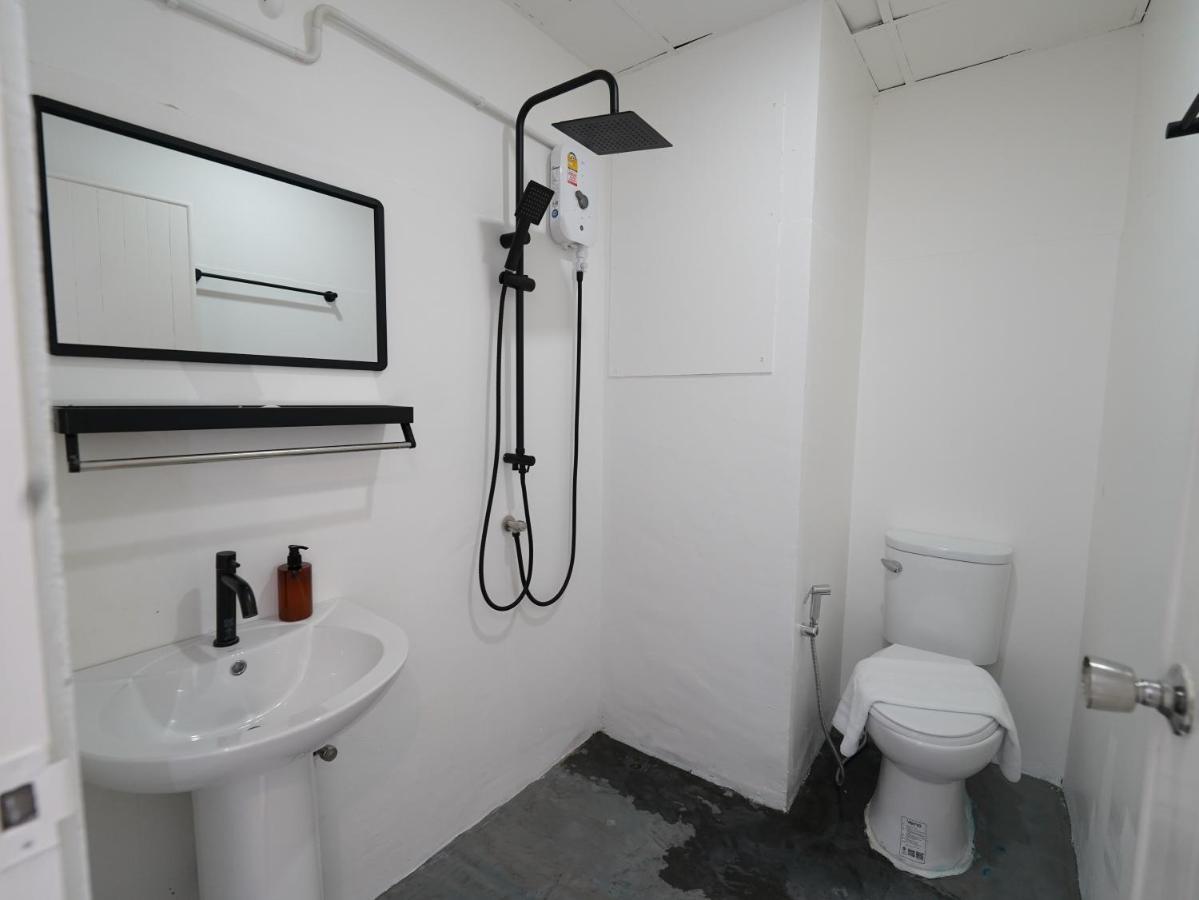 Roomquest It Square Don Mueang Airport Bangkok Exterior photo